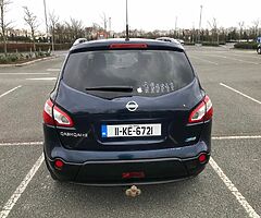 2011 NISSAN QASHQAI + 2. 7 SEATER.