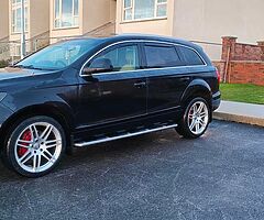 Audi q7 2008 5 seater crew cab