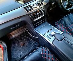 Mercedes e class 220 - Image 7/10
