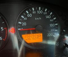 Nissan Navara - Image 8/10