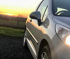 Peugeot 207 - Image 4/7