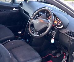 Peugeot 207 - Image 5/7