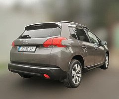 Peugeot 2008 (152) 1.2 petrol manual