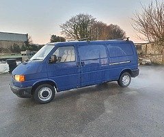 01 volkswagen Transporter 2.4 diesel