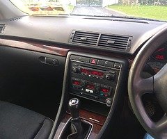 Audi A4 - Image 3/8