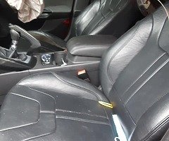 Breaking ford focus 2011