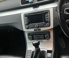 VW Passat CC GT 2.0 TDI 2011 - Image 6/9