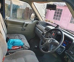 01 volkswagen transporter 2.4 diesel - Image 9/10