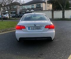 2011 BMW 3 Series - Image 6/10