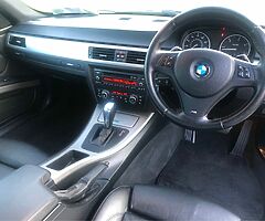 2011 BMW 3 Series - Image 7/10