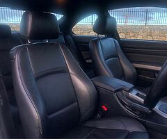 2011 BMW 3 Series - Image 8/10