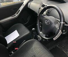 Toyota Yaris 09 - Image 5/6