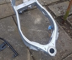 Zx7r frame