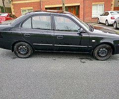 2005 Hyundai Accent - Image 6/6