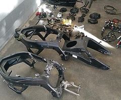 Yamaha r6 2co/13s parts/spares