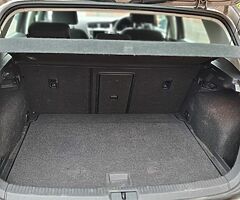 2015 Volkswagen Golf - Image 6/9