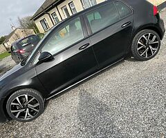 151 Black Volkswagen Golf