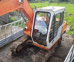 DIRECT HITACHI DIGGER EXPORTERS
