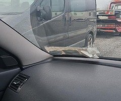 Opel Vivaro - Image 4/5