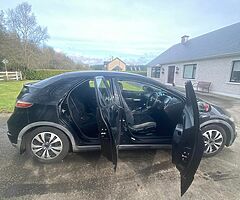 Honda Civic 08 - Image 3/8