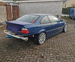 E46 325i drift car