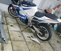 gsxr 600