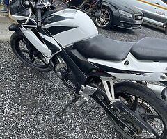 cbr 125 - Image 4/9