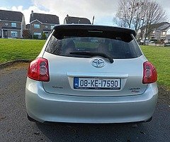 08 Toyota Auris - Image 8/8