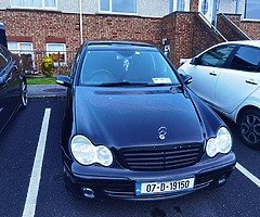 Mercedes Benz c180