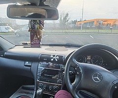 Mercedes Benz c180 - Image 4/6