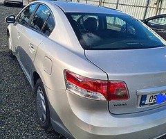 TOYOTA AVENSIS 1.6 Petrol