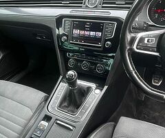 R line Passat blue motion