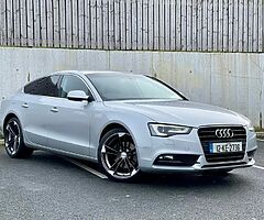 Audi A5 2.0 diesel . Manual . Ultra Model - Image 4/10