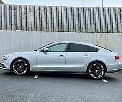 Audi A5 2.0 diesel . Manual . Ultra Model - Image 6/10