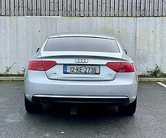 Audi A5 2.0 diesel . Manual . Ultra Model - Image 10/10