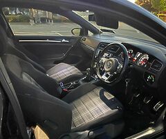 2015 Volkswagen GTD - Image 6/9