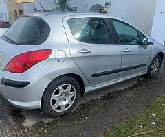Peugeot 308 2009 - Image 4/9