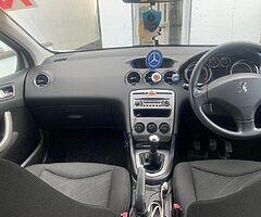 Peugeot 308 2009 - Image 6/9