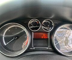 Peugeot 308 2009 - Image 7/9