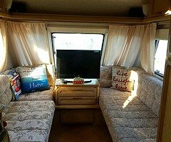 Europa, 2 berth Caravan. - Image 5/10