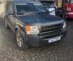 Land Rover discovery 
2008