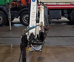 8ton pm crane 2ext piped for grab