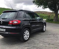 2008 Volkswagen Tiguan 4 Motion - Image 9/10