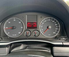 2008 Volkswagen Golf - Image 5/6