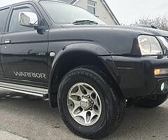 Mitsubishi l200 warrior