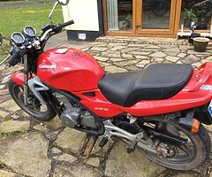 1998 Kawasaki Er500 motorbike