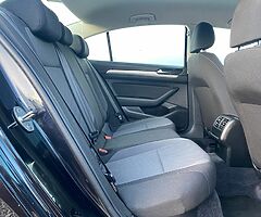2016 VW Passat Automatic Low Mileage - Image 8/10