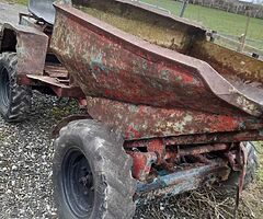 Dumper 4×4 for sale parked up 5 yers,no runnig