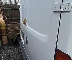 L d v maxus breaking crew cabwith bulkhead - Image 5/10