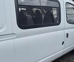 L d v maxus breaking crew cabwith bulkhead - Image 7/10